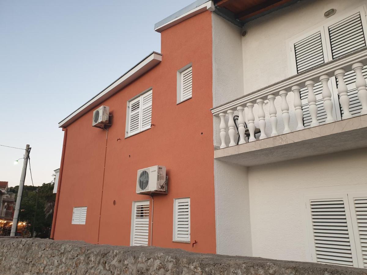 Apartments Martinovic By The Sea Kukljica Zewnętrze zdjęcie