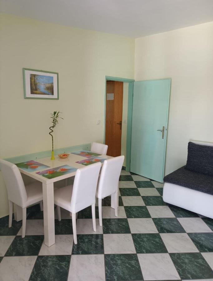 Apartments Martinovic By The Sea Kukljica Zewnętrze zdjęcie