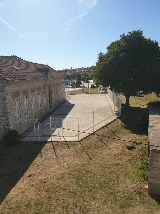 Apartments Martinovic By The Sea Kukljica Zewnętrze zdjęcie